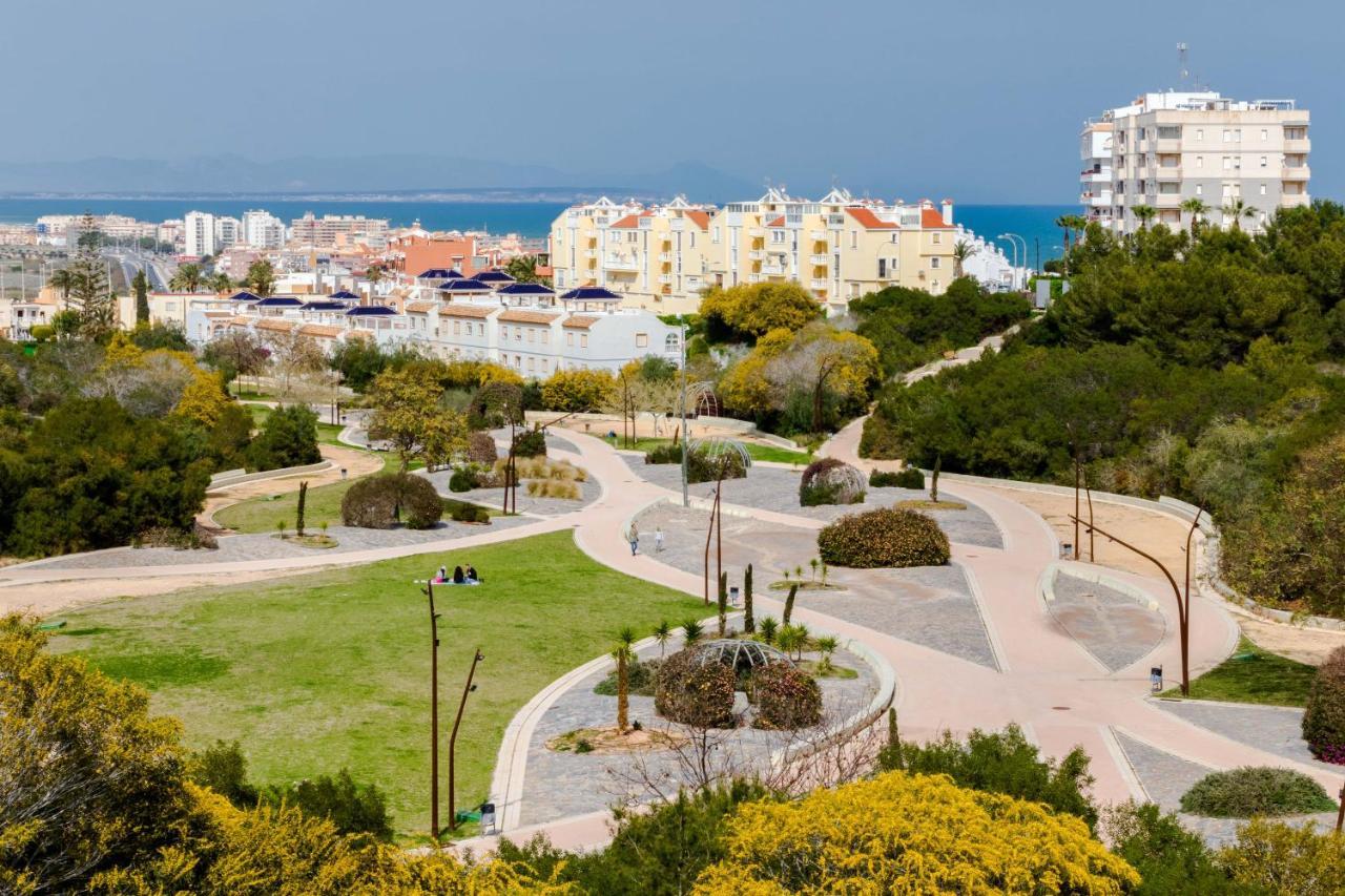 Nice House With Tennis Court,Sports And Playground Torrevieja Exterior foto